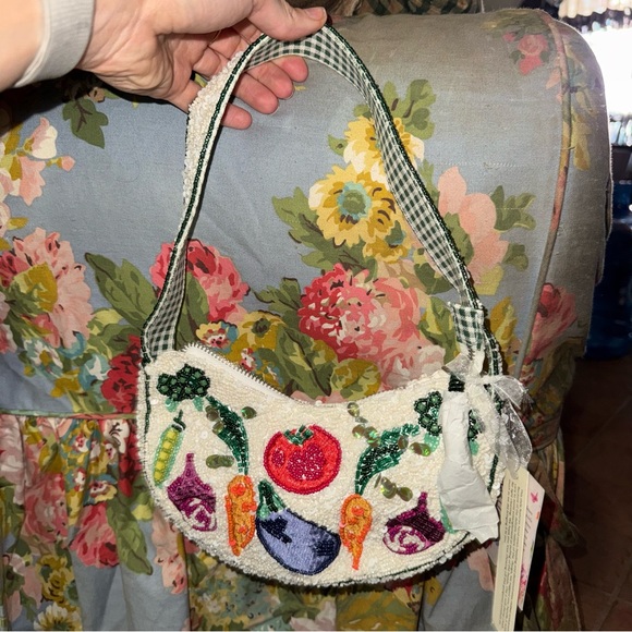 Beaded Vegetable Embroidery Shoulder Bag in White - made in India! - Picture 2 of 6